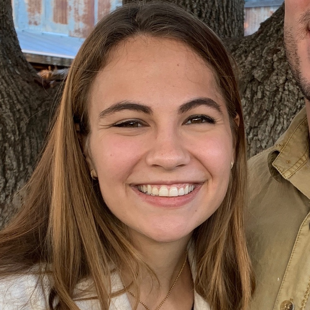 Meet your Posher, Julia